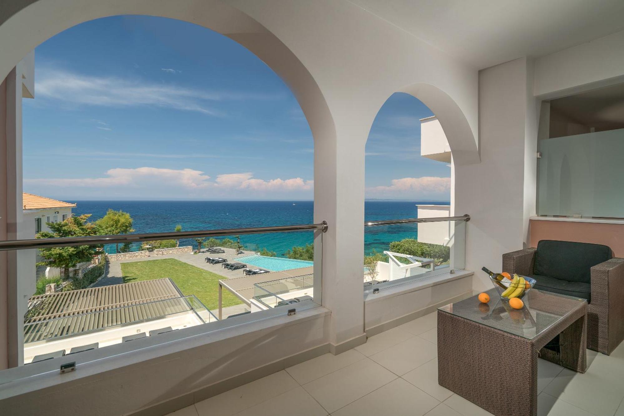 Kymothoe Elite Aparthotel