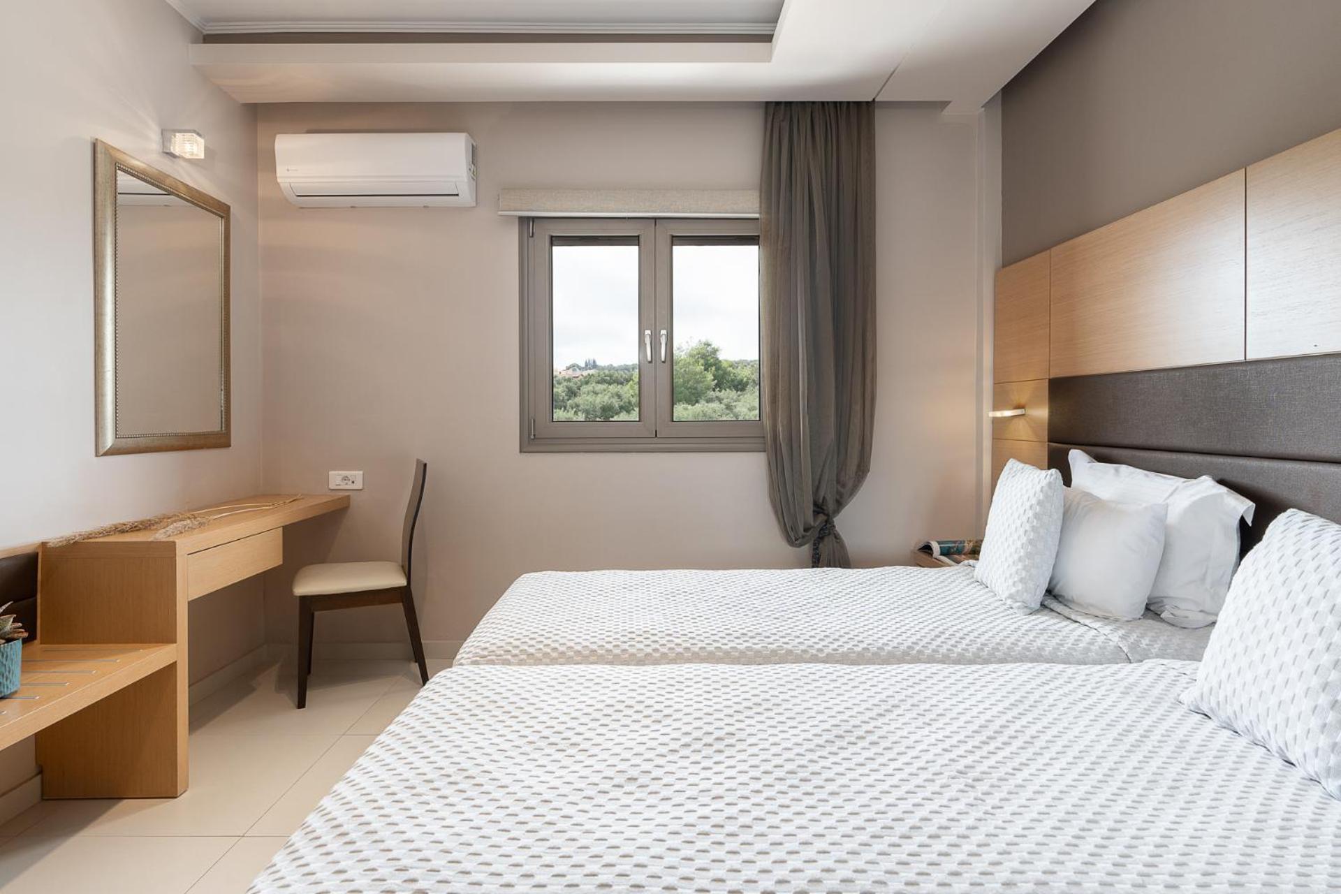 Kymothoe Elite Aparthotel